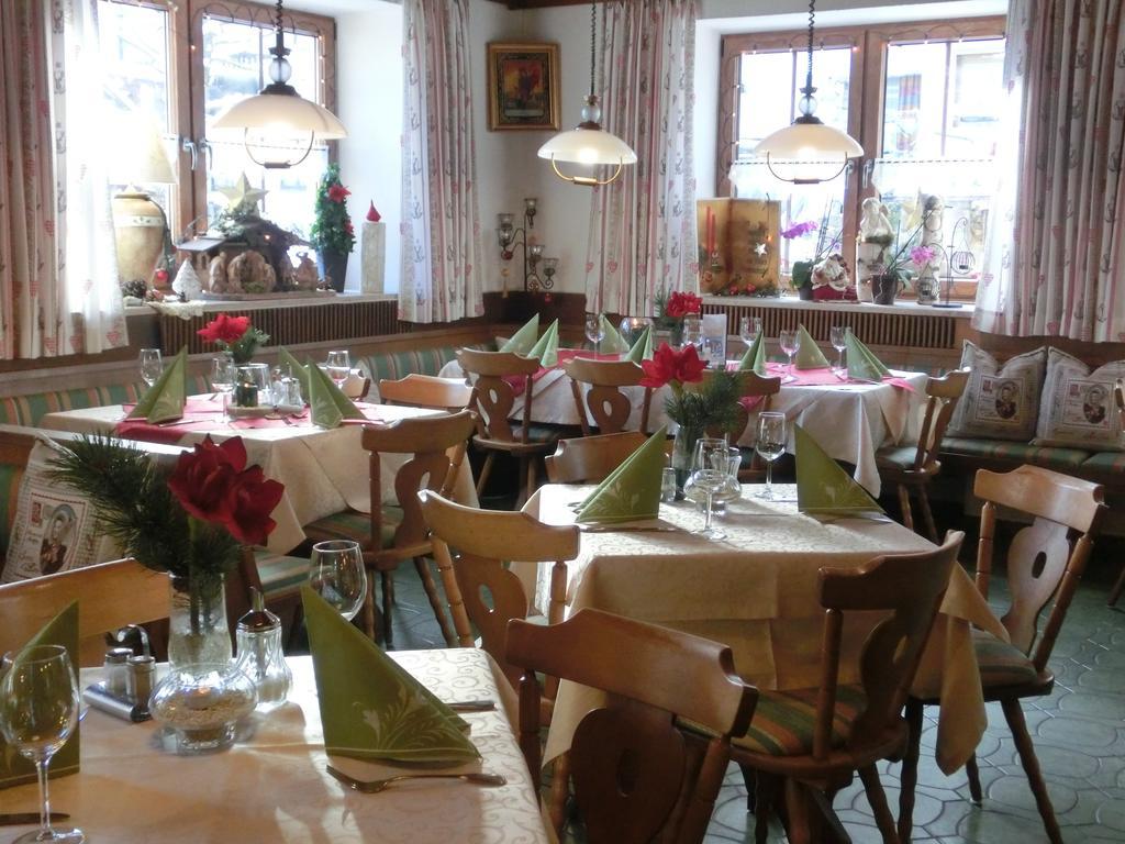 Gasthof Metzgerei Stoeberl Lam Bagian luar foto