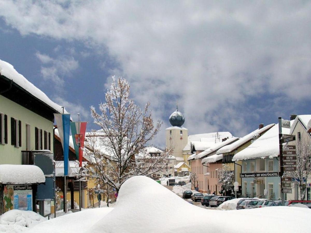 Gasthof Metzgerei Stoeberl Lam Bagian luar foto